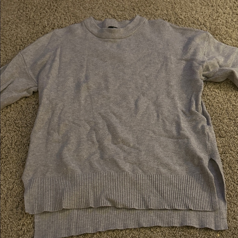 Tahari Women's Gray Crewneck Sweater